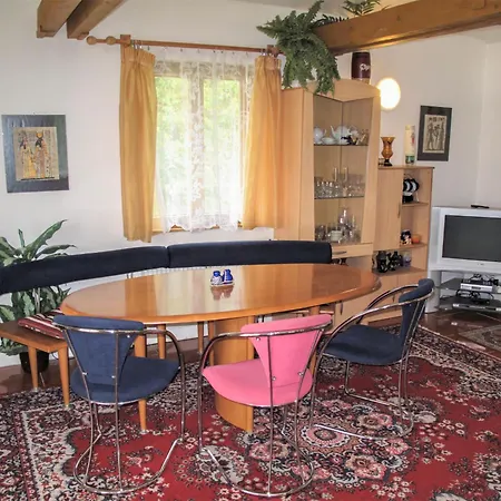 别墅 Petrikov By Interhome