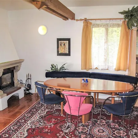 Petrikov By Interhome